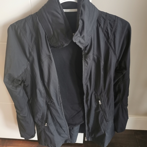 Lululemon Jacket - Picture 2 of 2